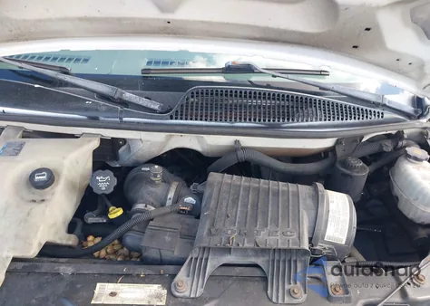 2004 Chevrolet Express from USA, damaged, VIN 1GCGG29V541213675